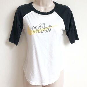 Nike cotton raglan t shirt top size small pullover white black yellow